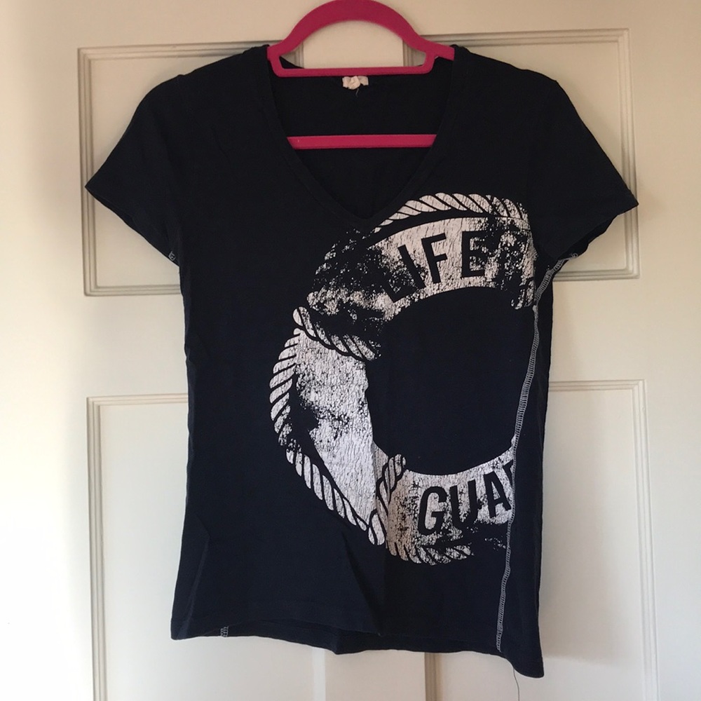 Short sleeved t shirt